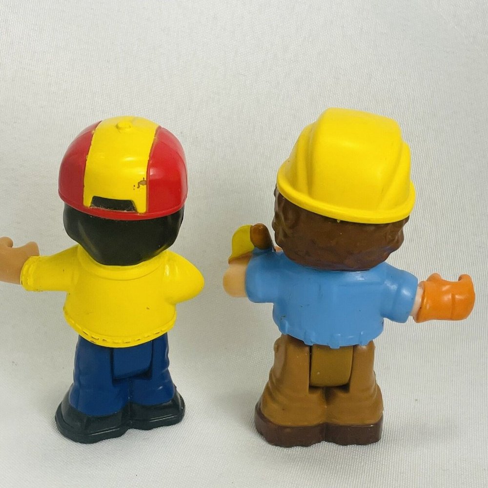 2 Fisher Price Little People Construction Mechanic Toy Figure Lot of 2 Roberto - Picture 4 of 11